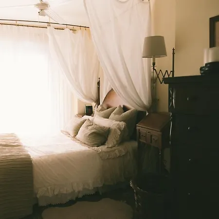 Bright In The Center Apartment *